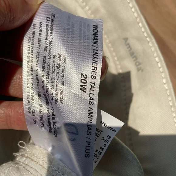 Gloria Vanderbilt Amanda shorts w slimming panel flex denim short 20W - Picture 10 of 17